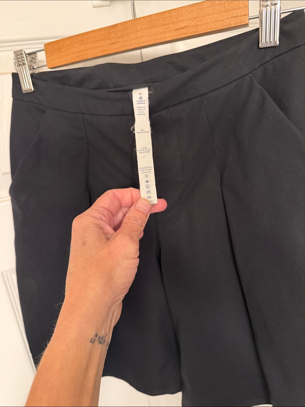 lululemon athletica Black Women’s Pleated Shorts Dress
